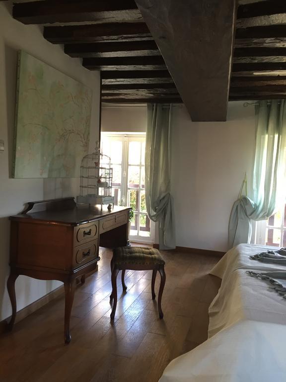La Pruniere Hotel Vernon  Esterno foto